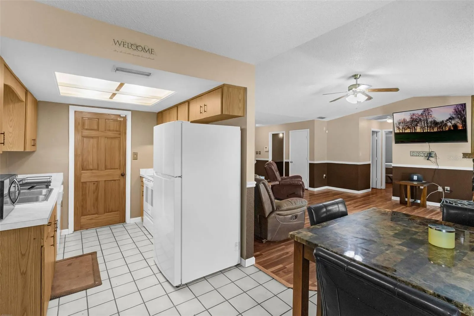 3608 W WHEELER RD