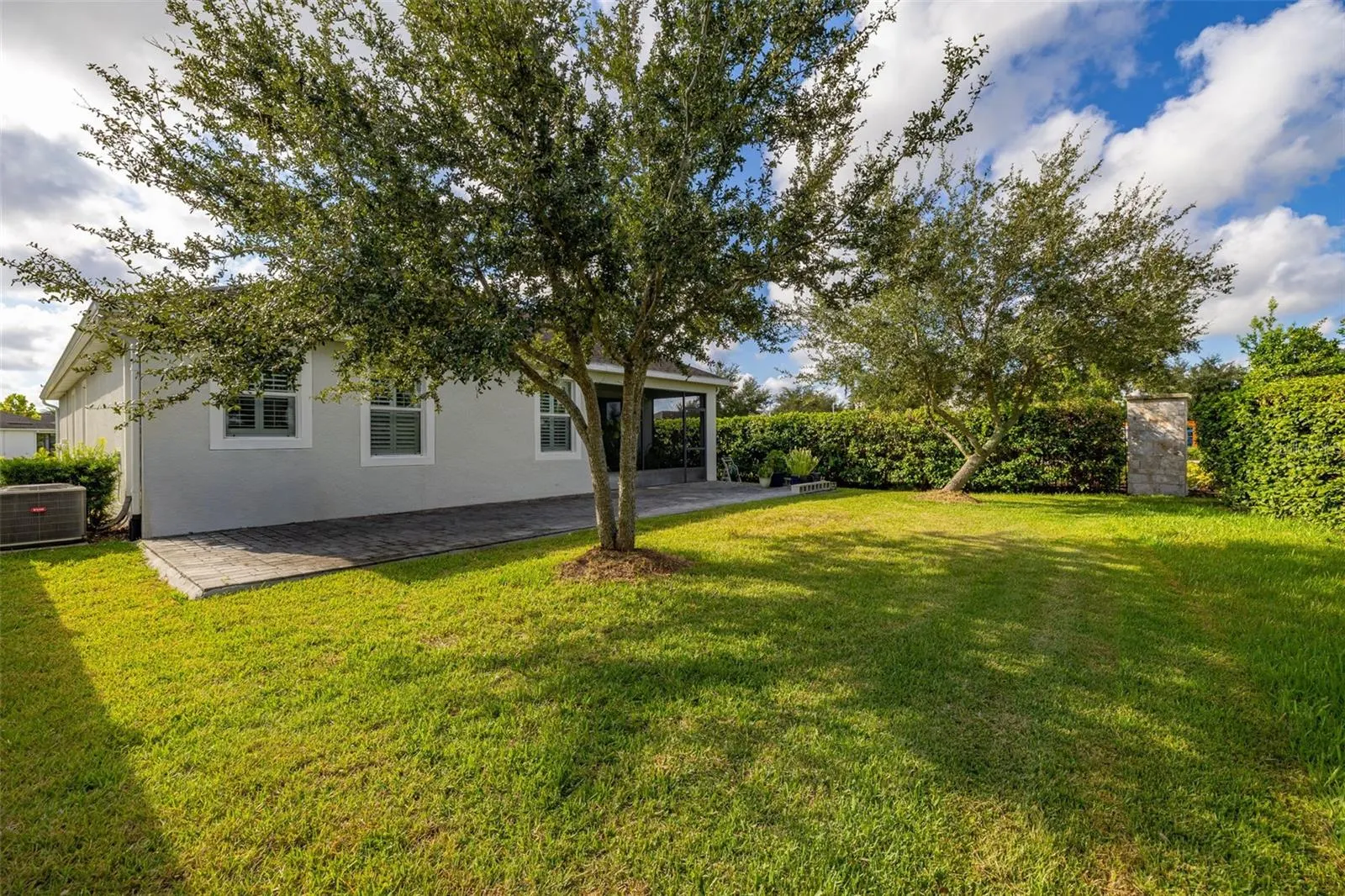4602 FAIRY TALE CIR