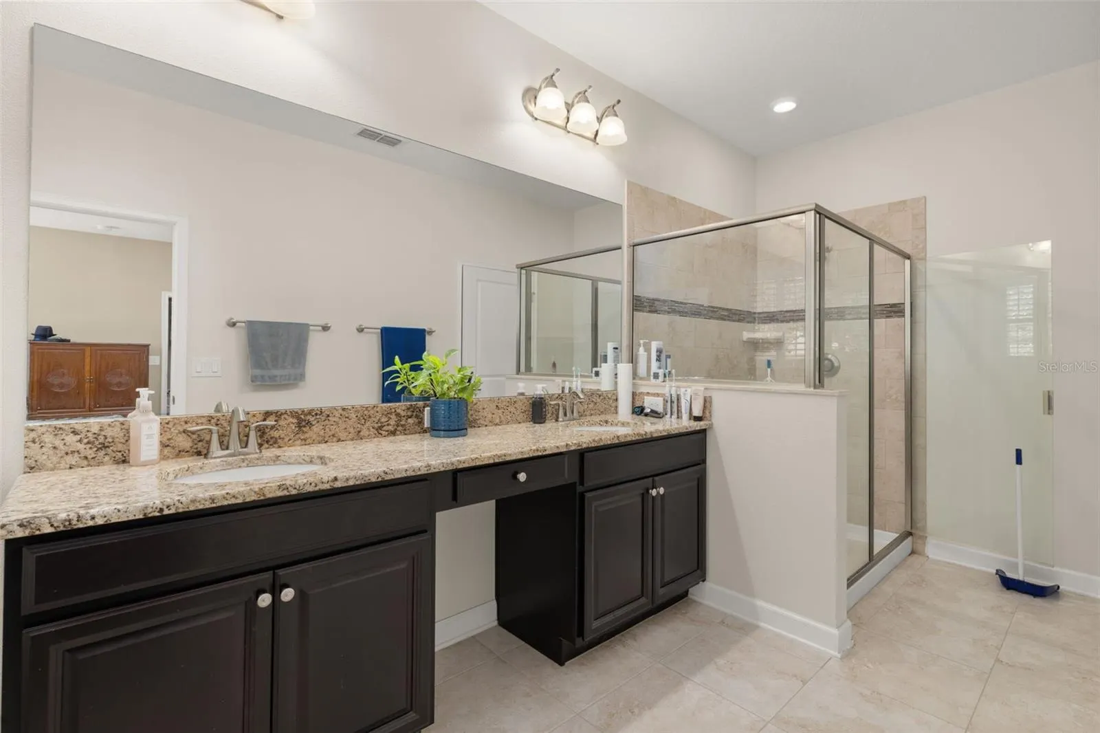 4602 FAIRY TALE CIR