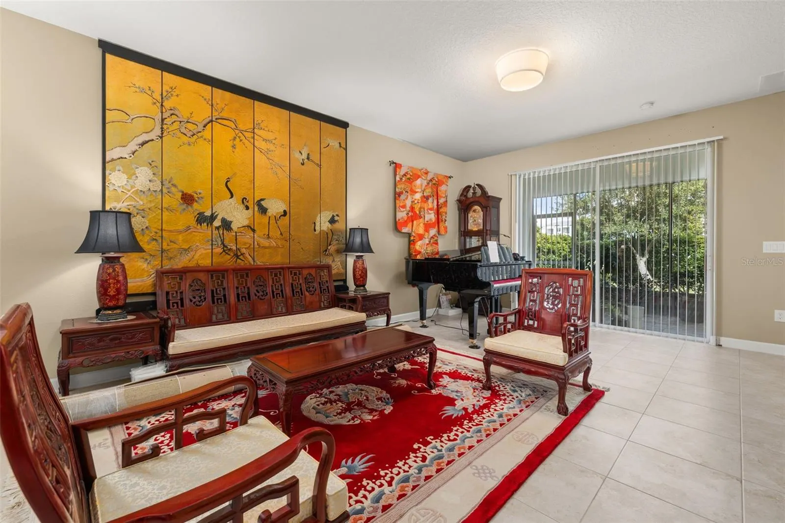 4602 FAIRY TALE CIR