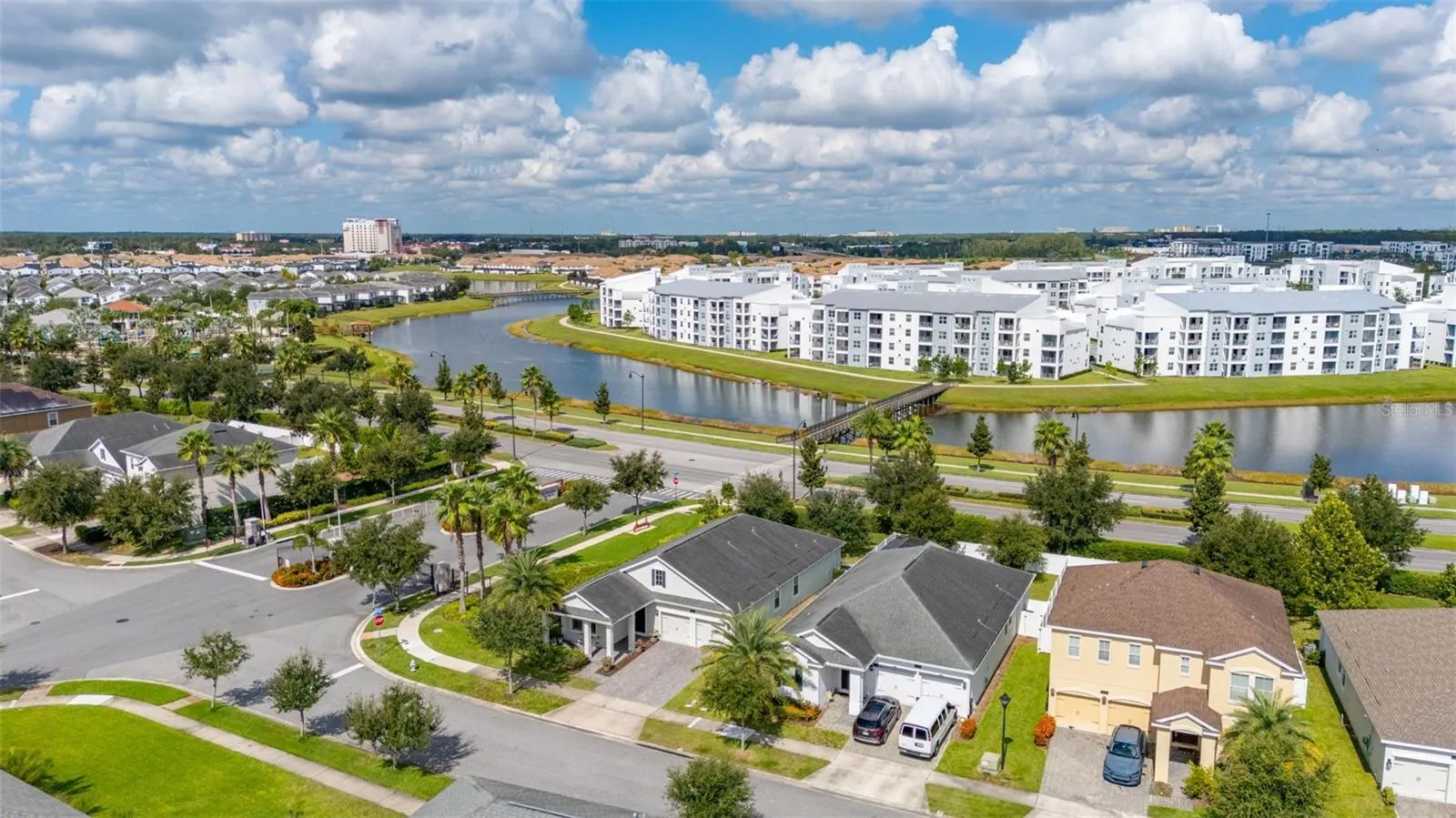 4602 FAIRY TALE CIR