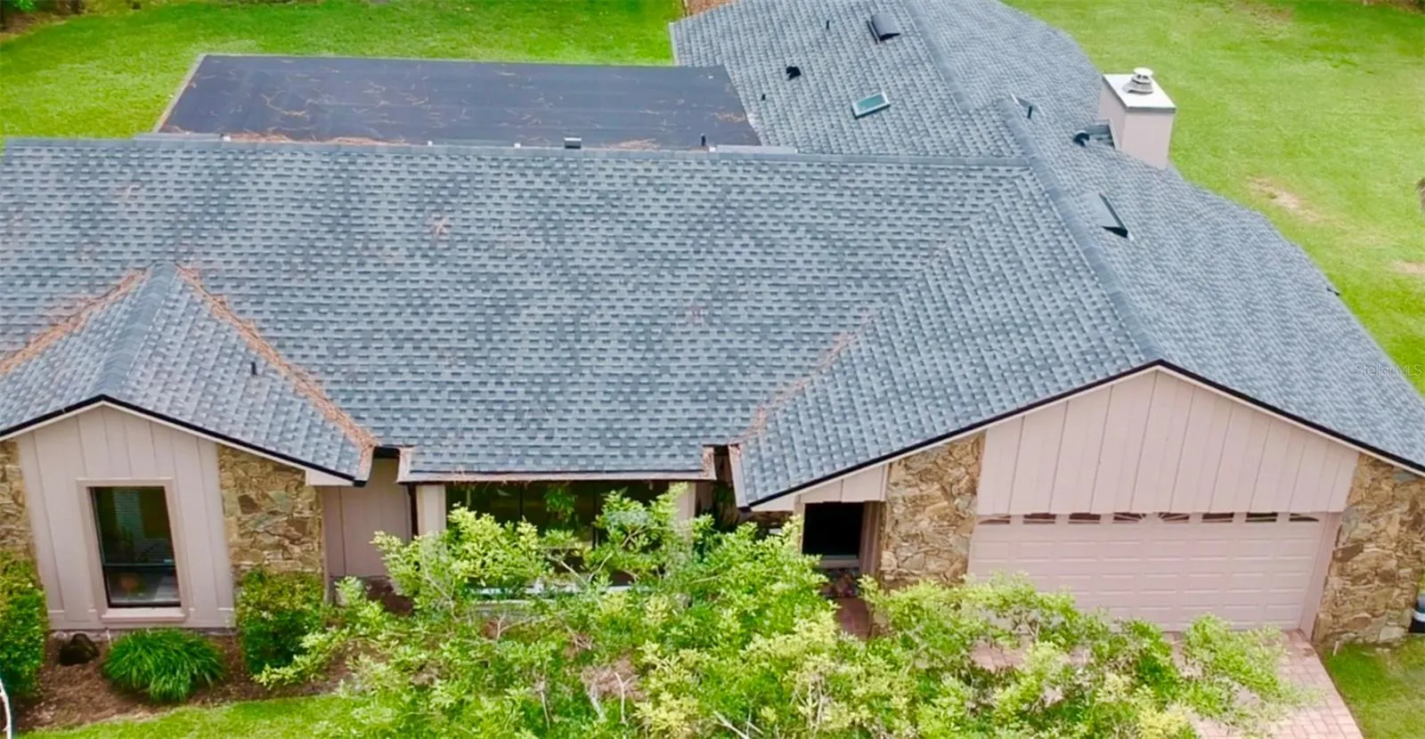 605 WATER OAK LN