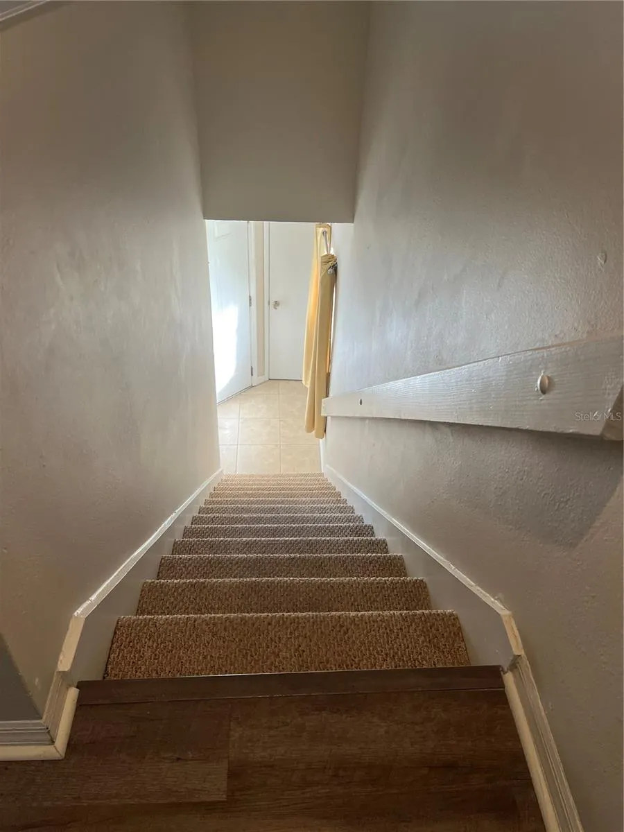 429 FOUNTAINHEAD CIR #221, #221