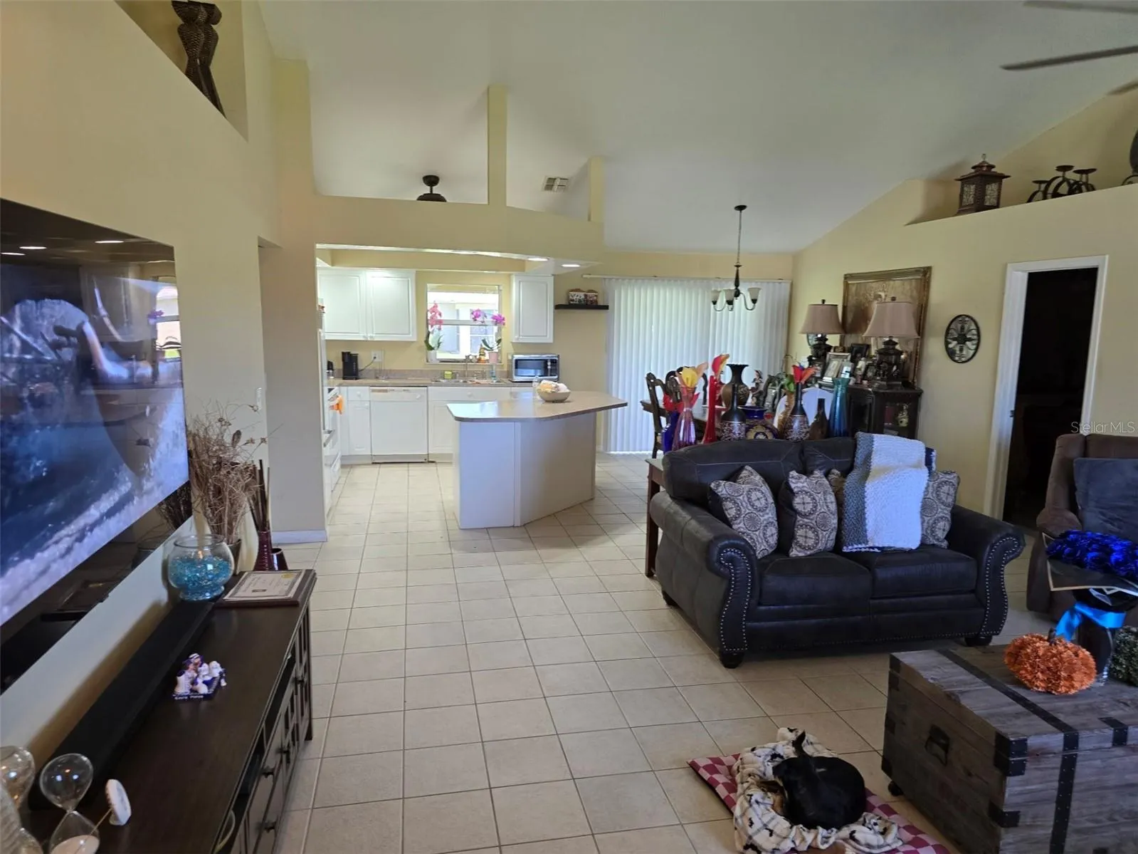 519 NW 26TH ST