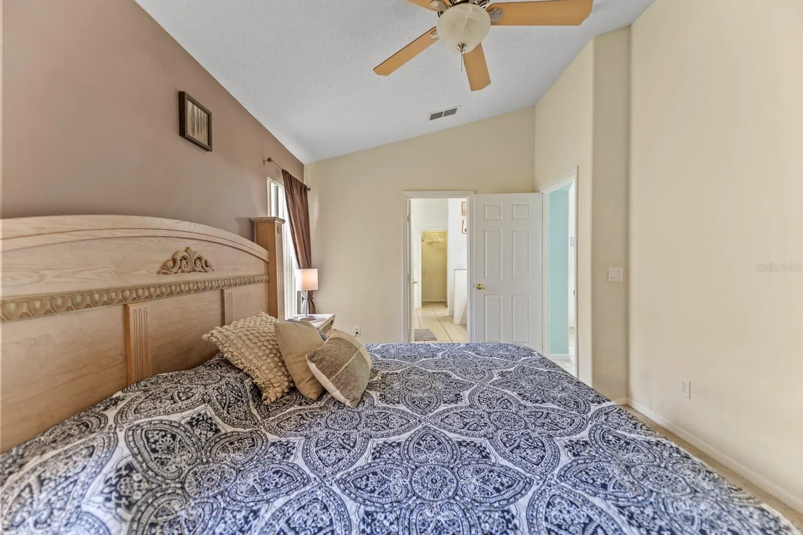 8088 SANTEE DR