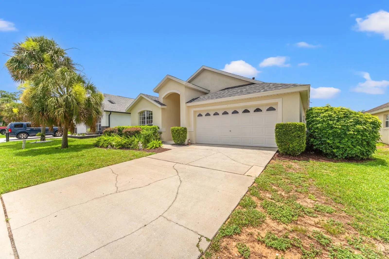 8088 SANTEE DR