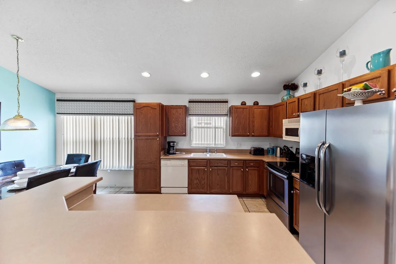 8088 SANTEE DR