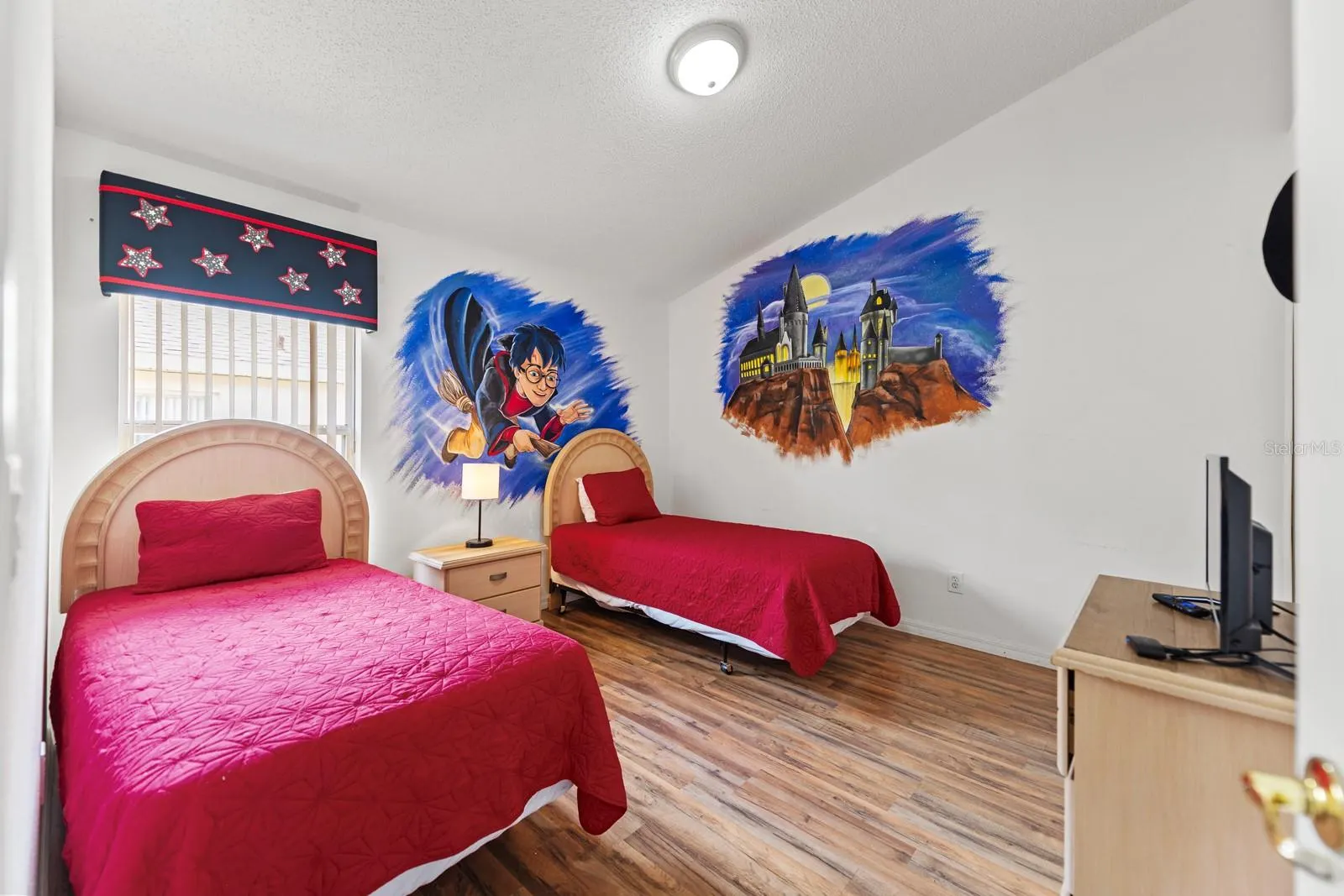 8088 SANTEE DR