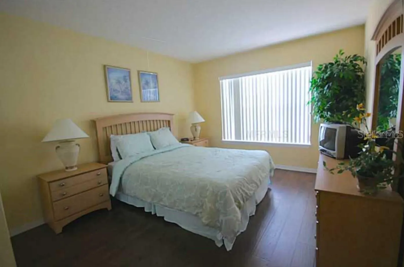 8848 GRAND PALMS CIR #B, #B