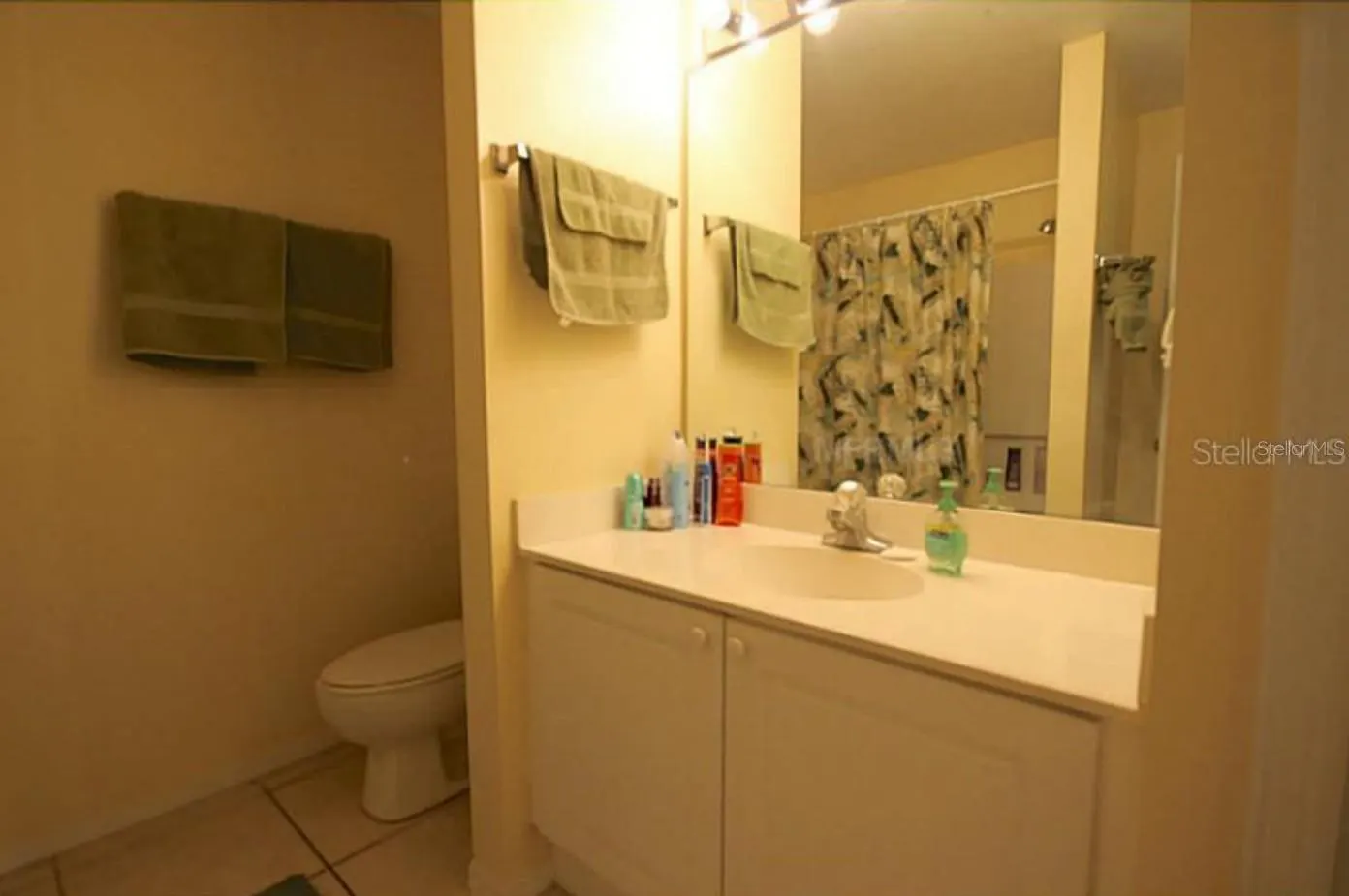 8848 GRAND PALMS CIR #B, #B