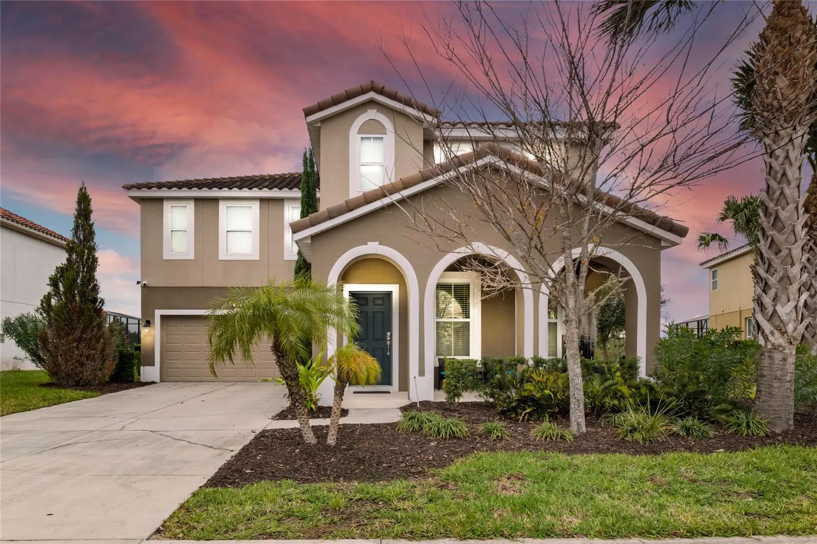 4103 OAKTREE DR
