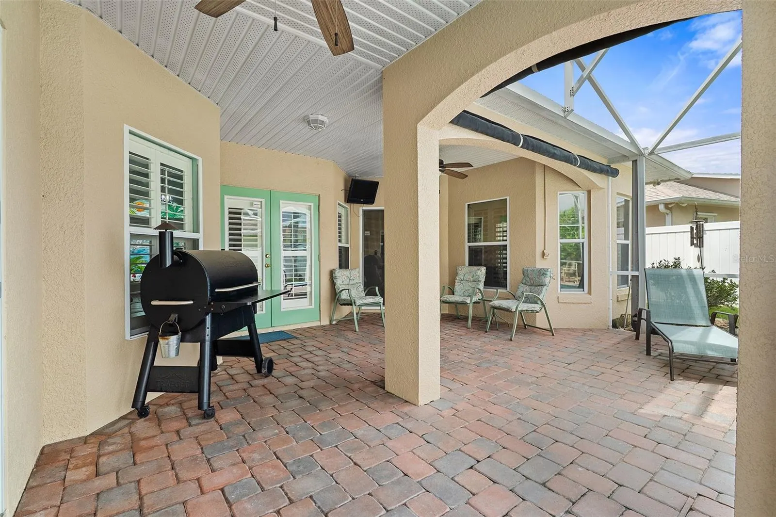 3264 COUNTRYSIDE VIEW DR
