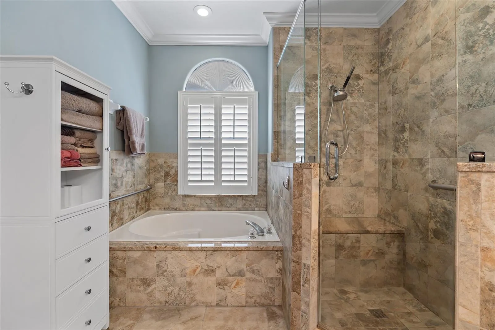 3264 COUNTRYSIDE VIEW DR