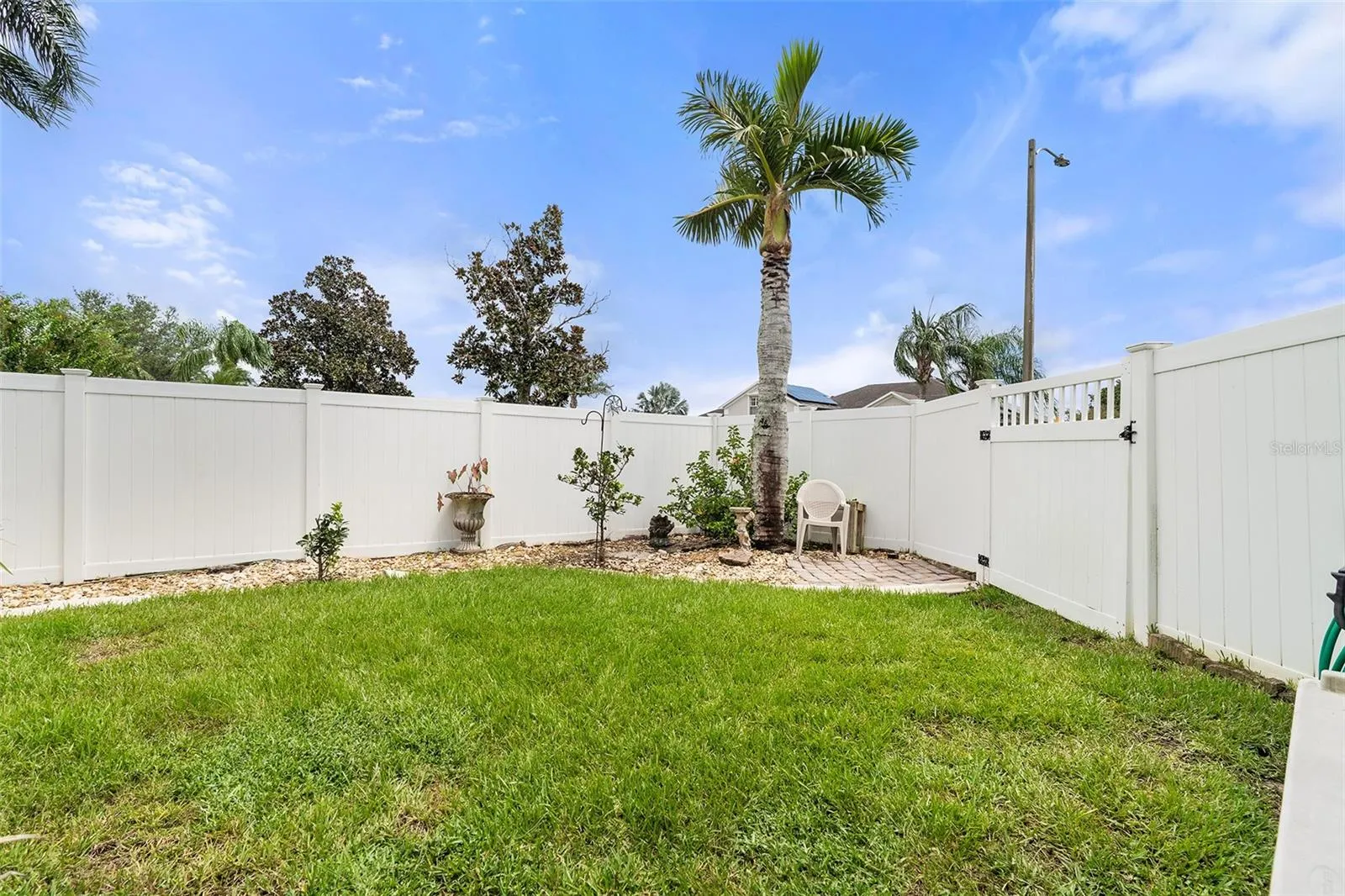 3264 COUNTRYSIDE VIEW DR