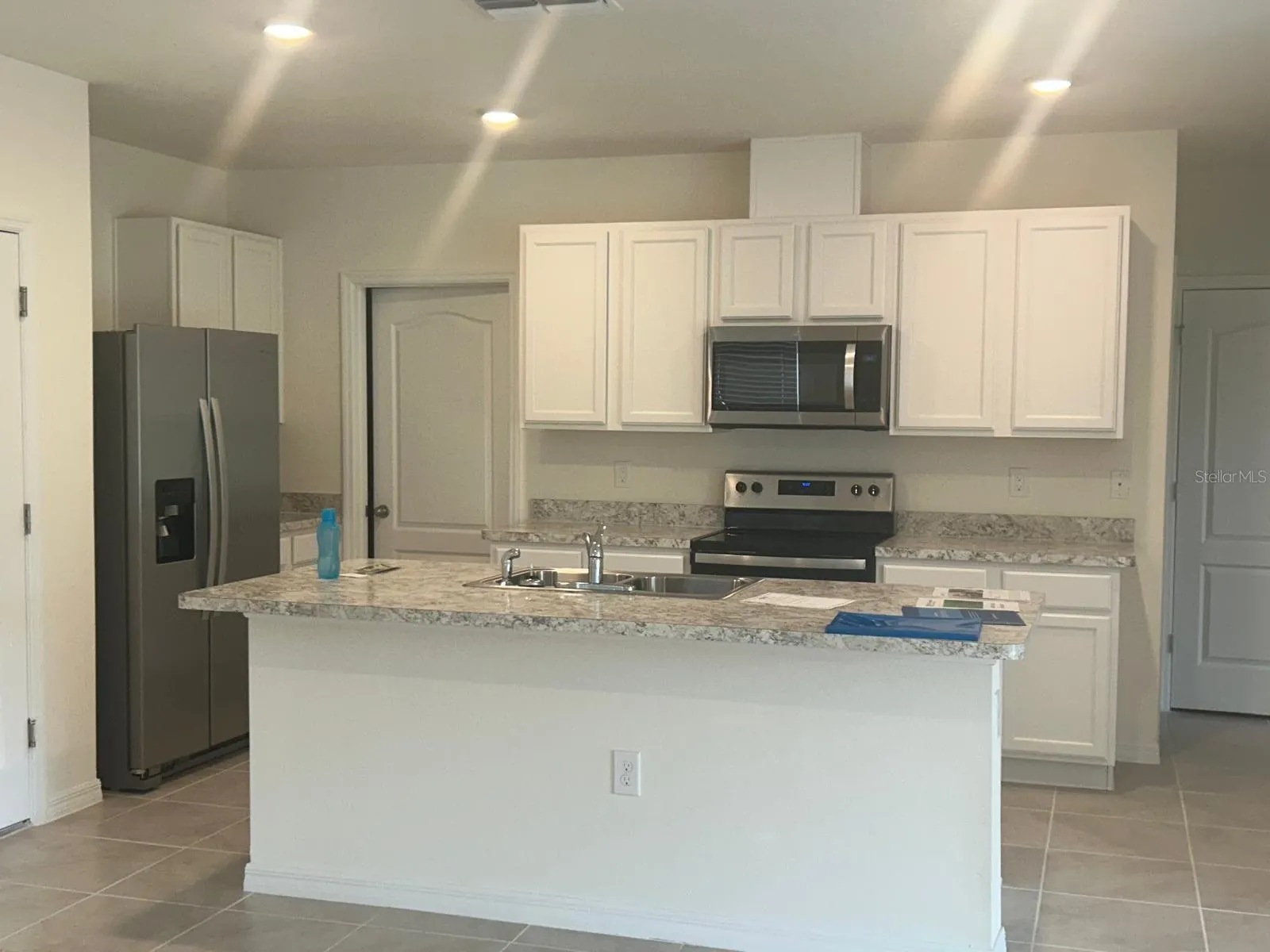 3341 COSTELLO CIR