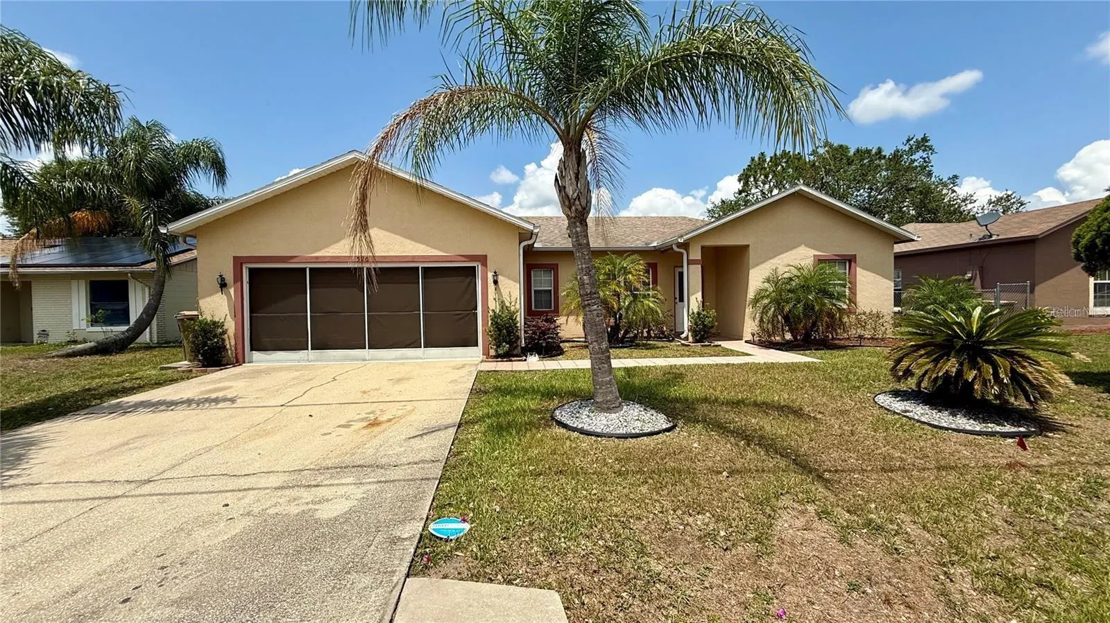 526 MARICOPA DR