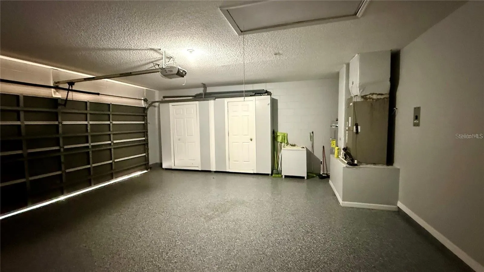 526 MARICOPA DR