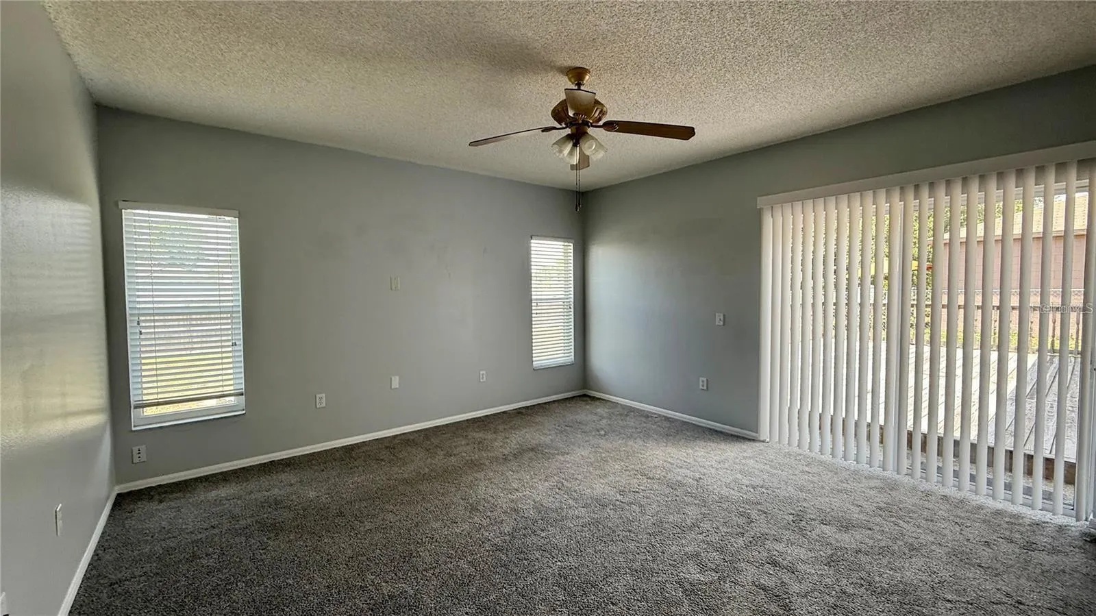 526 MARICOPA DR