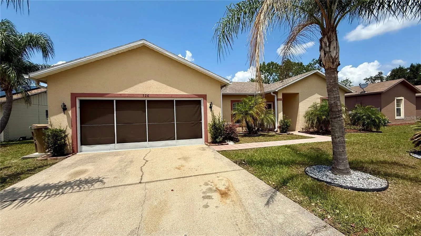 526 MARICOPA DR