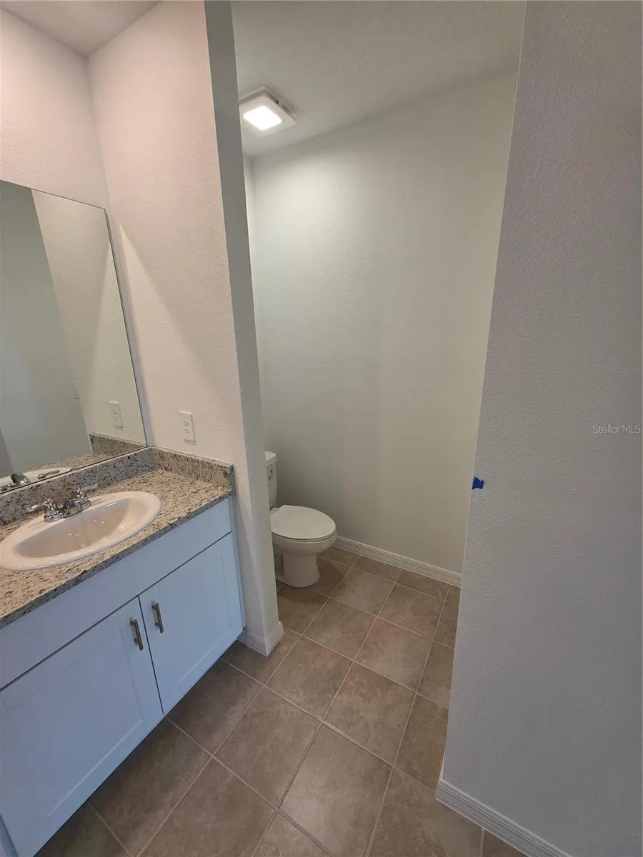 503 WAYLAND DR