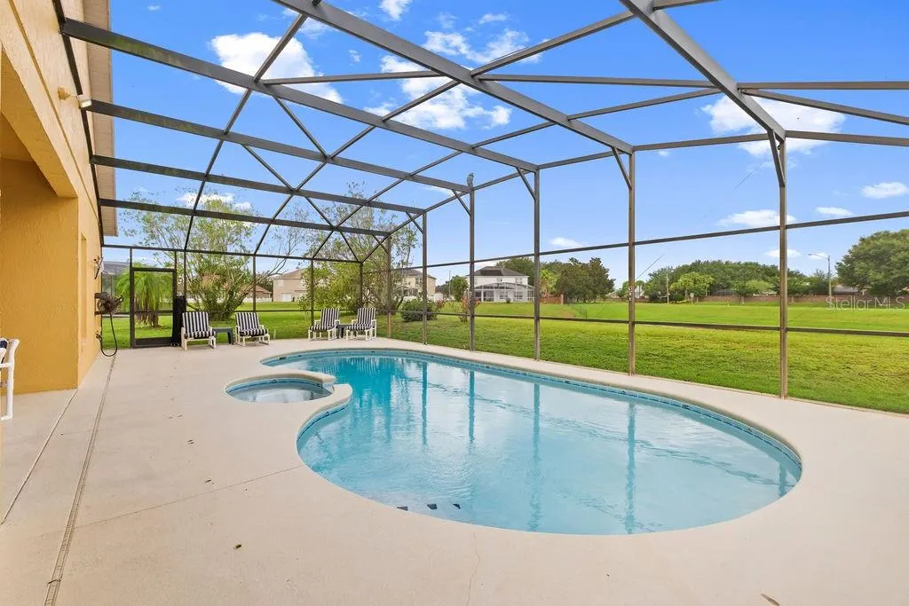 2503 ASTER COVE LN
