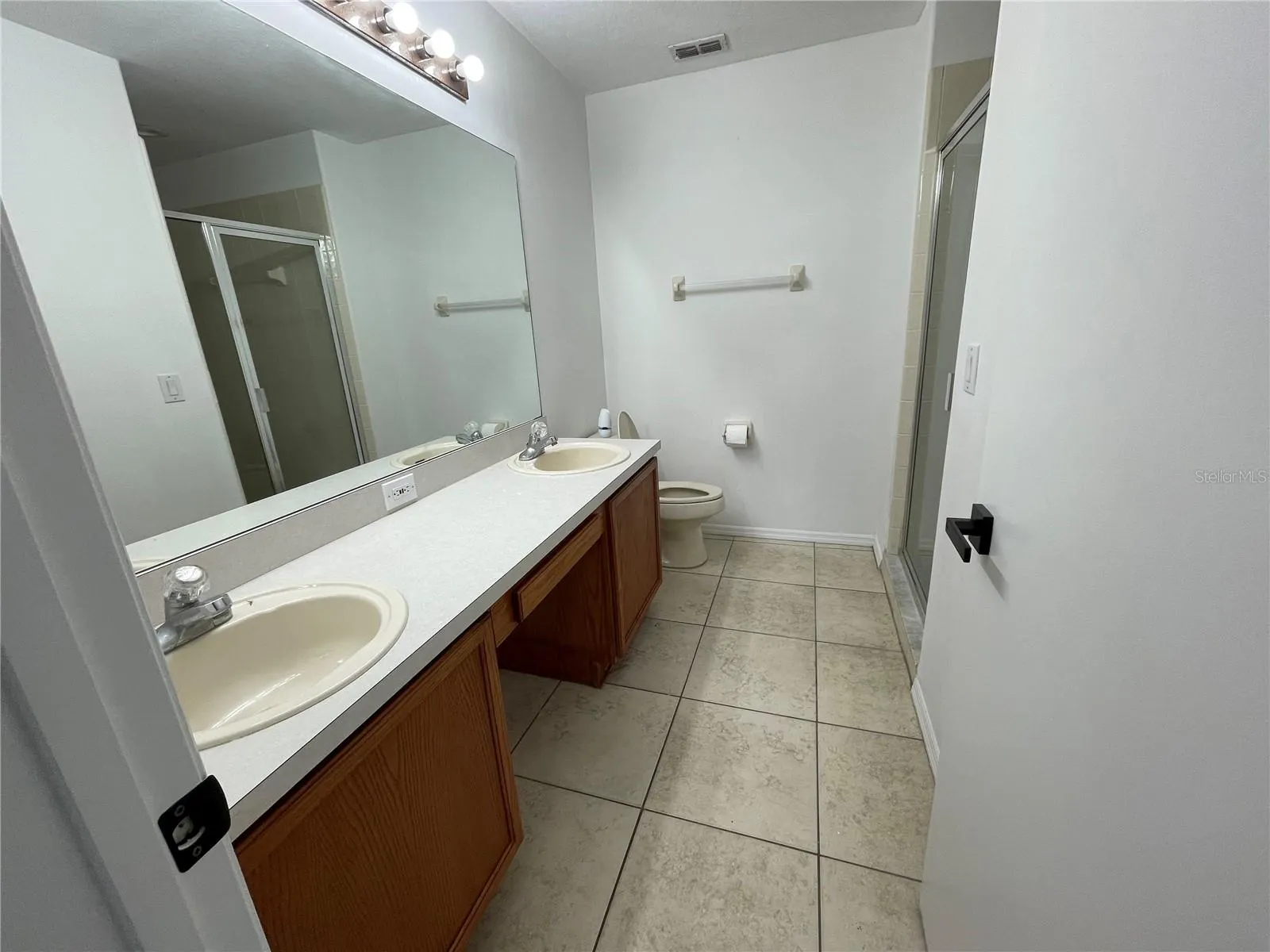 13415 FAIRWAY GLEN DR #104, #104