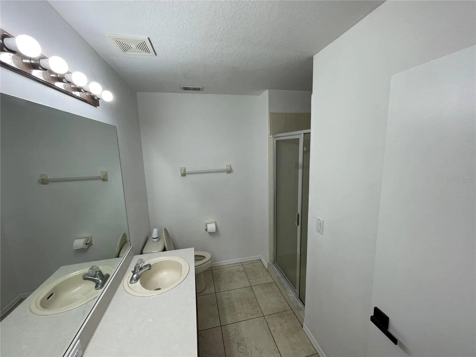 13415 FAIRWAY GLEN DR #104, #104