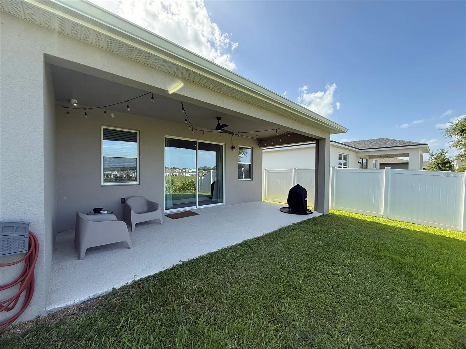 1165 LAKESHORE BREEZE PL