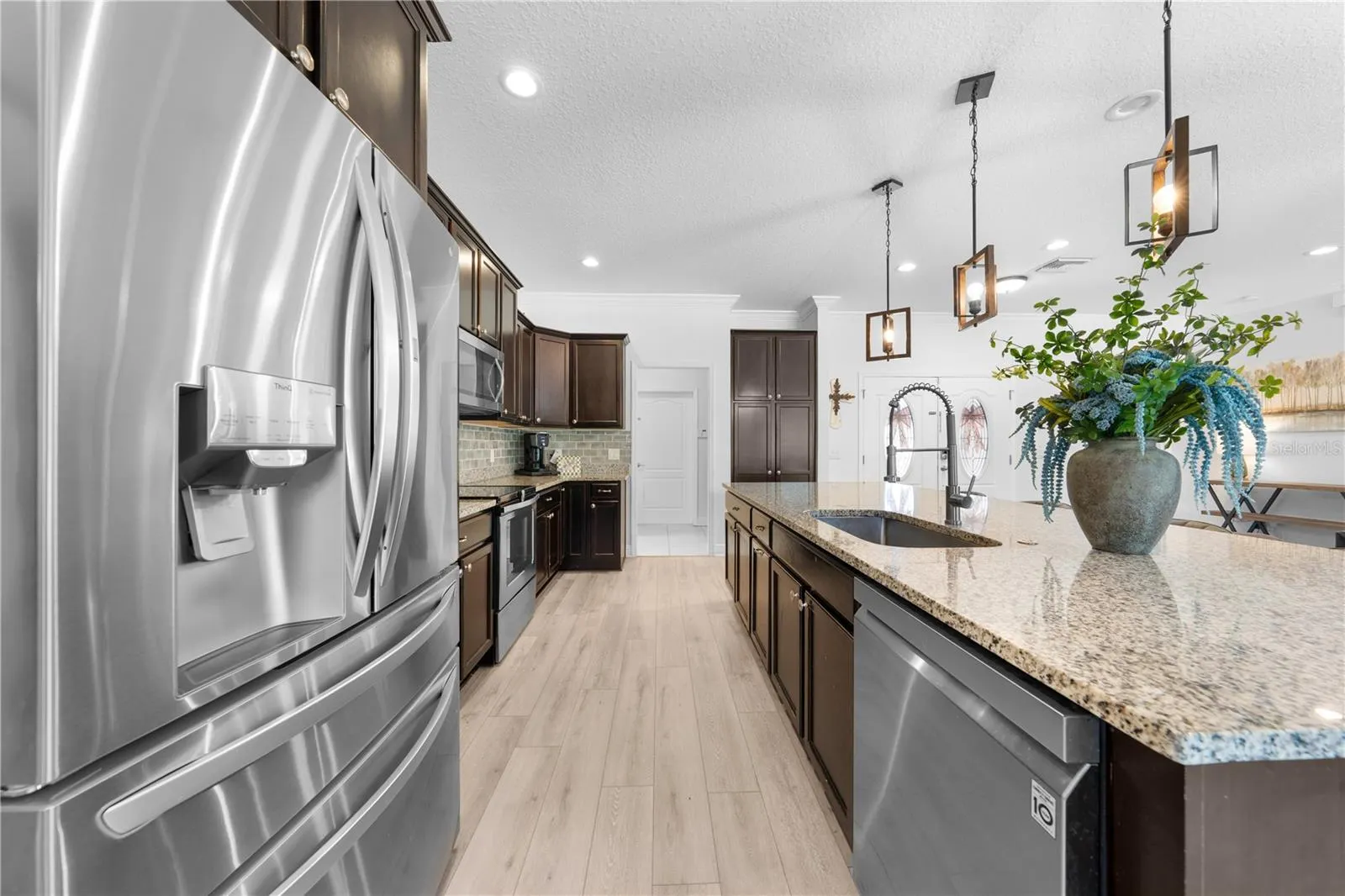 1306 NOVA PARK CT