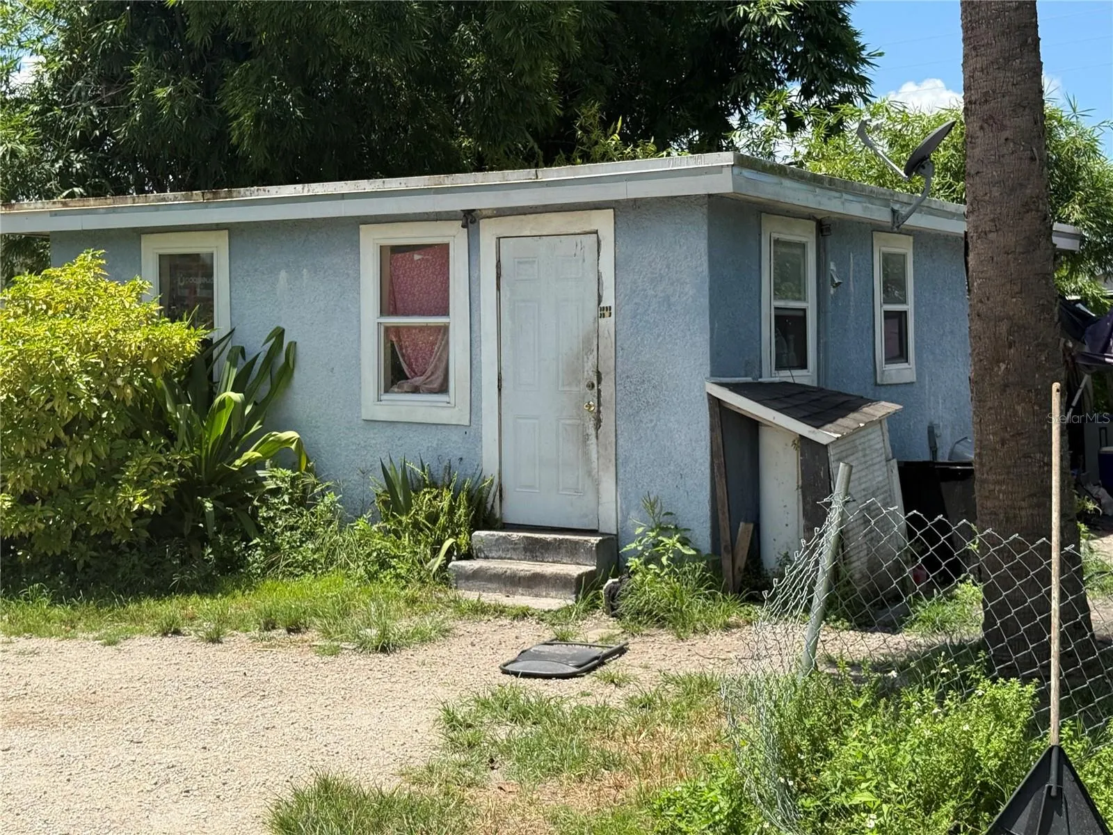 810 PERSON ST