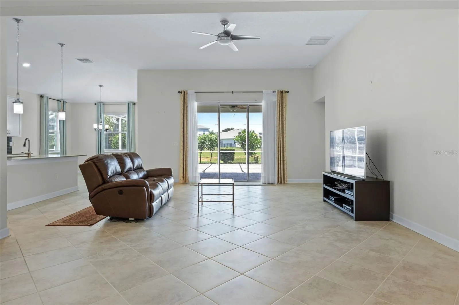 8879 BACKSPIN LN