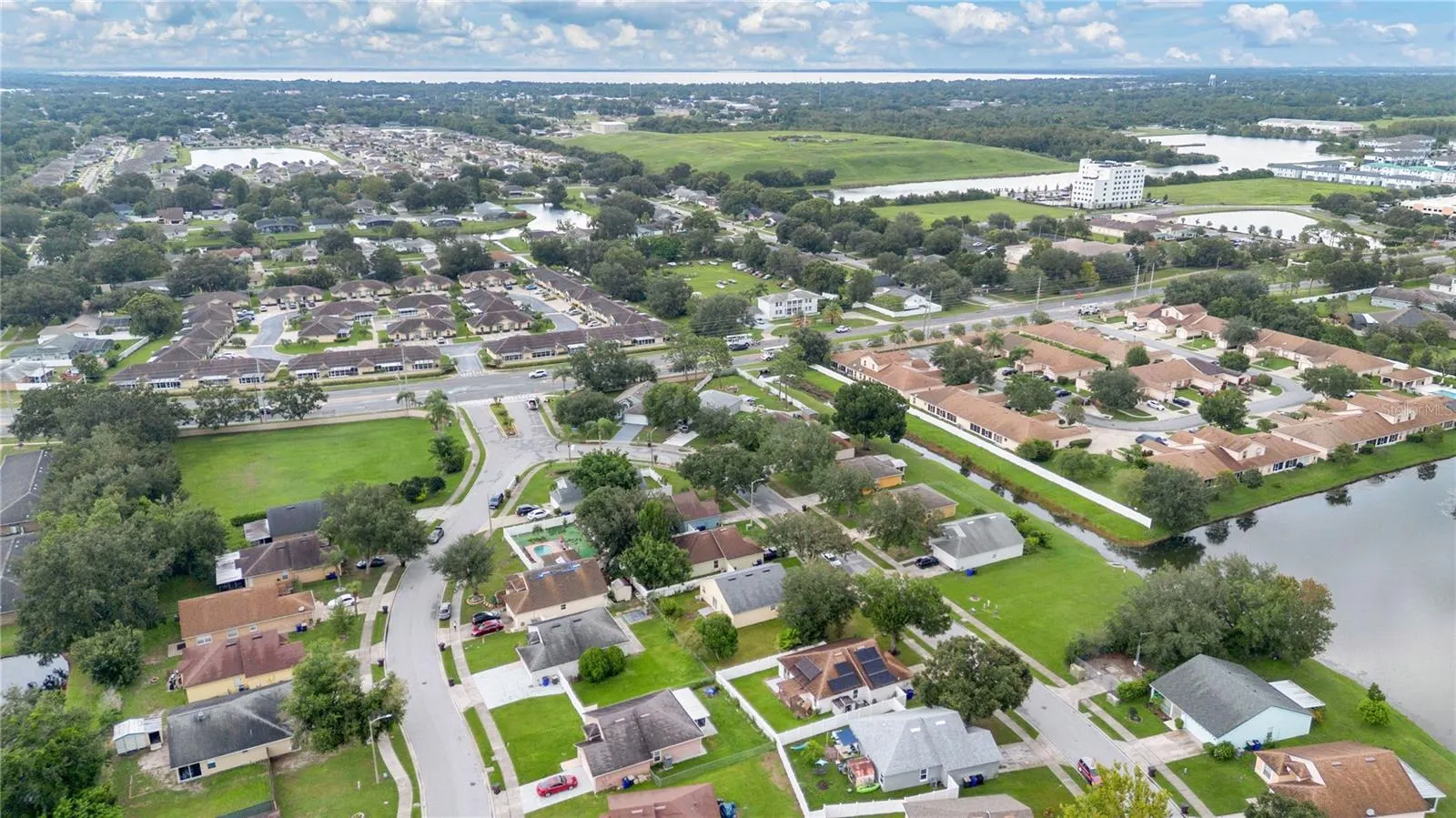 3433 CYPRESS POINT CIR