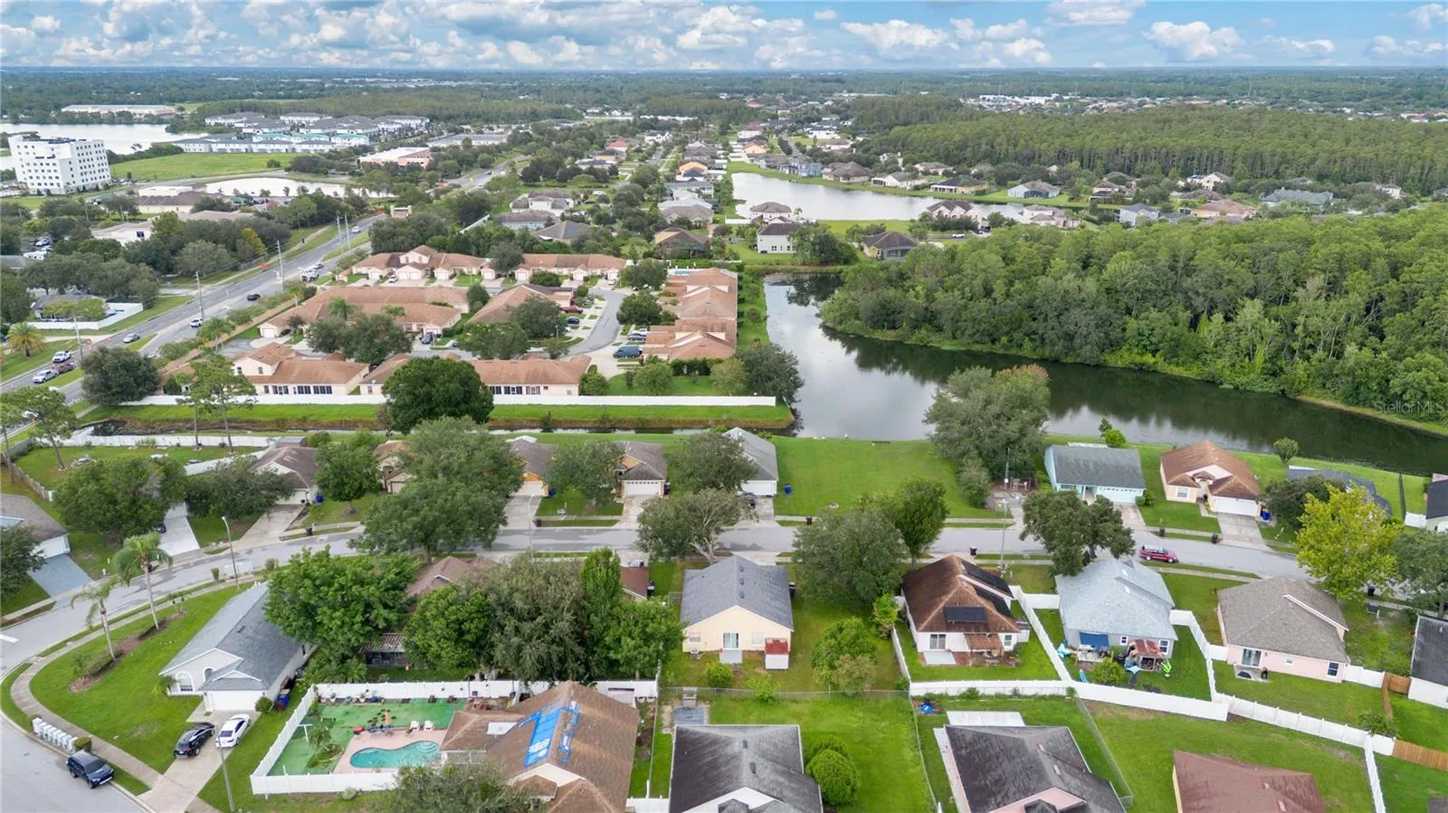3433 CYPRESS POINT CIR