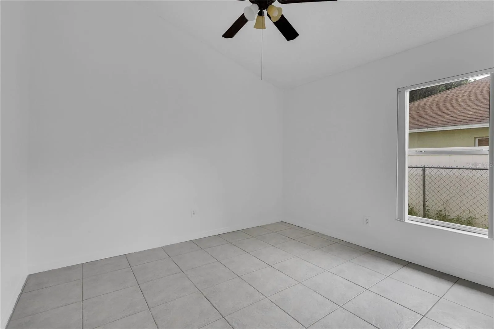 3433 CYPRESS POINT CIR