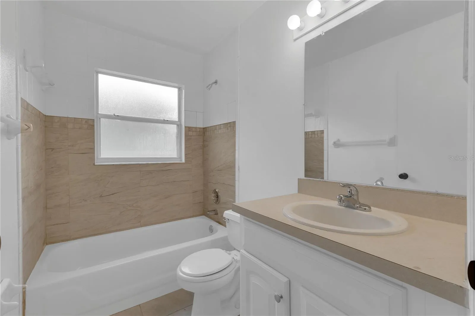 3433 CYPRESS POINT CIR