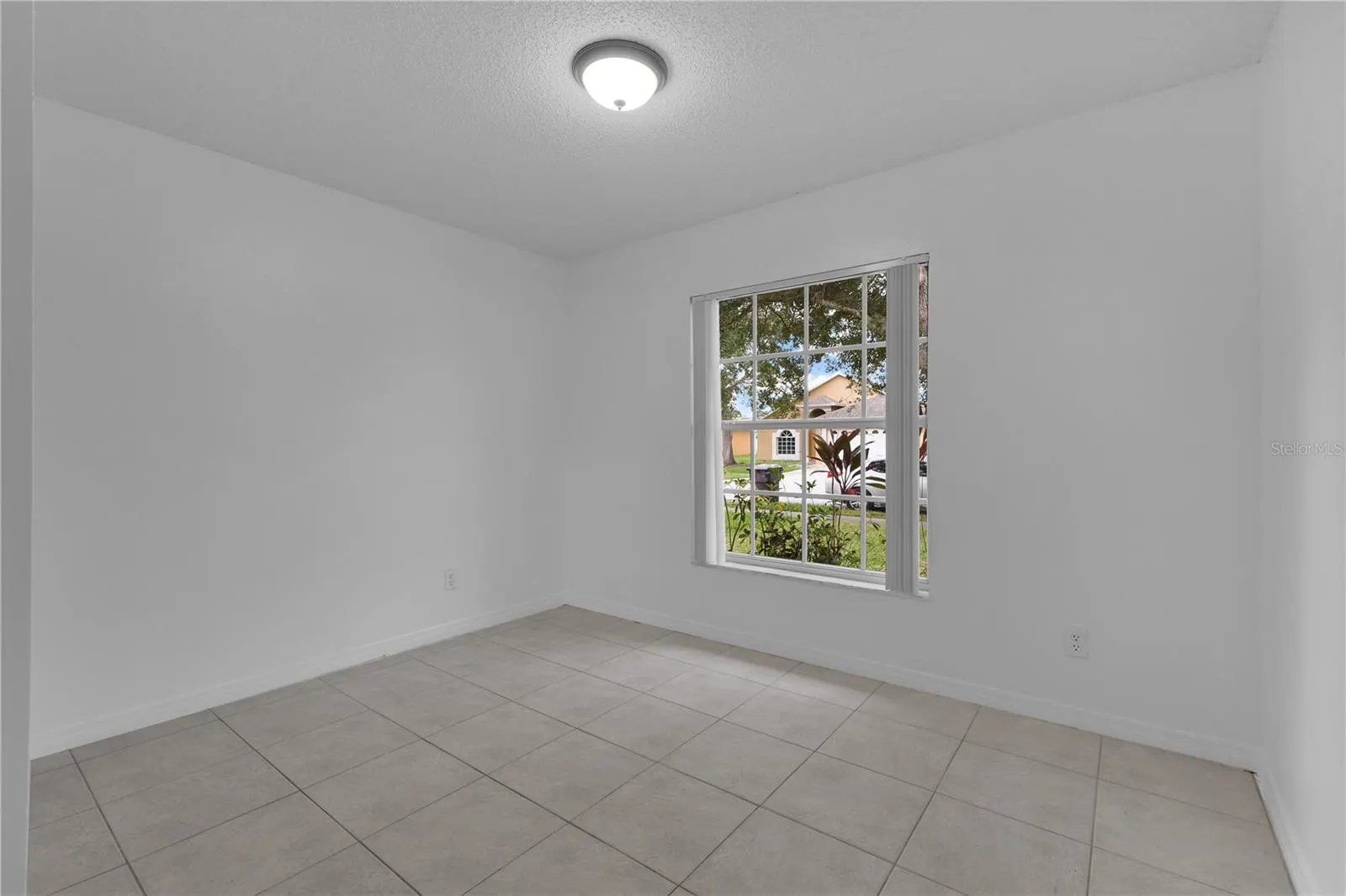 3433 CYPRESS POINT CIR