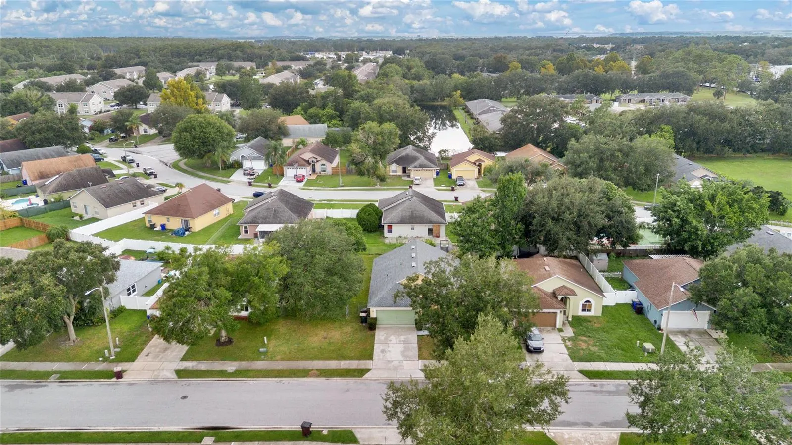 3433 CYPRESS POINT CIR