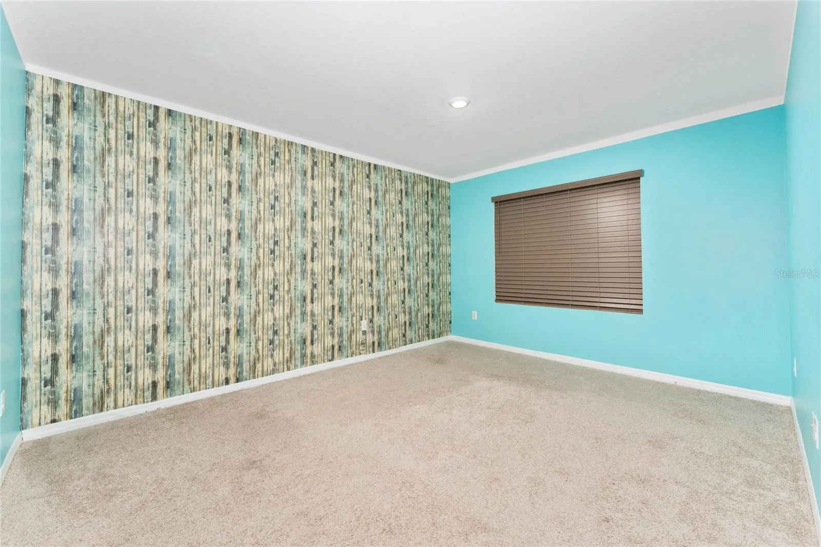 1441 RIVERBOAT DR
