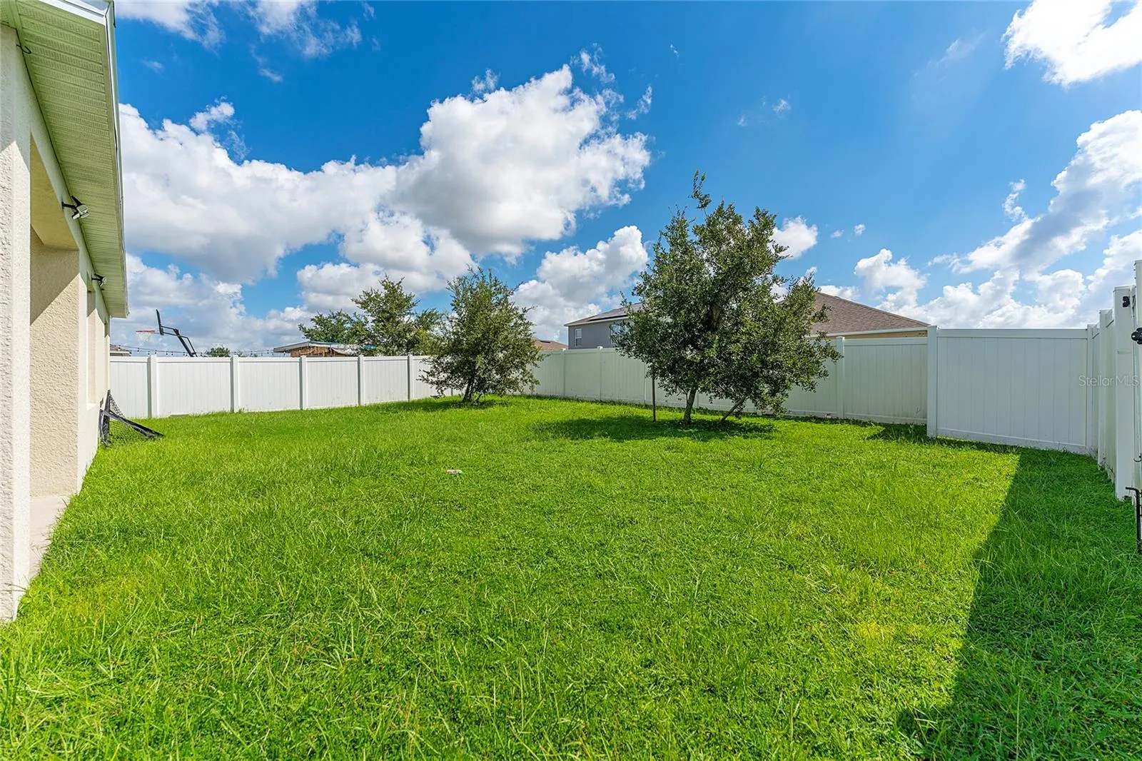 1441 RIVERBOAT DR
