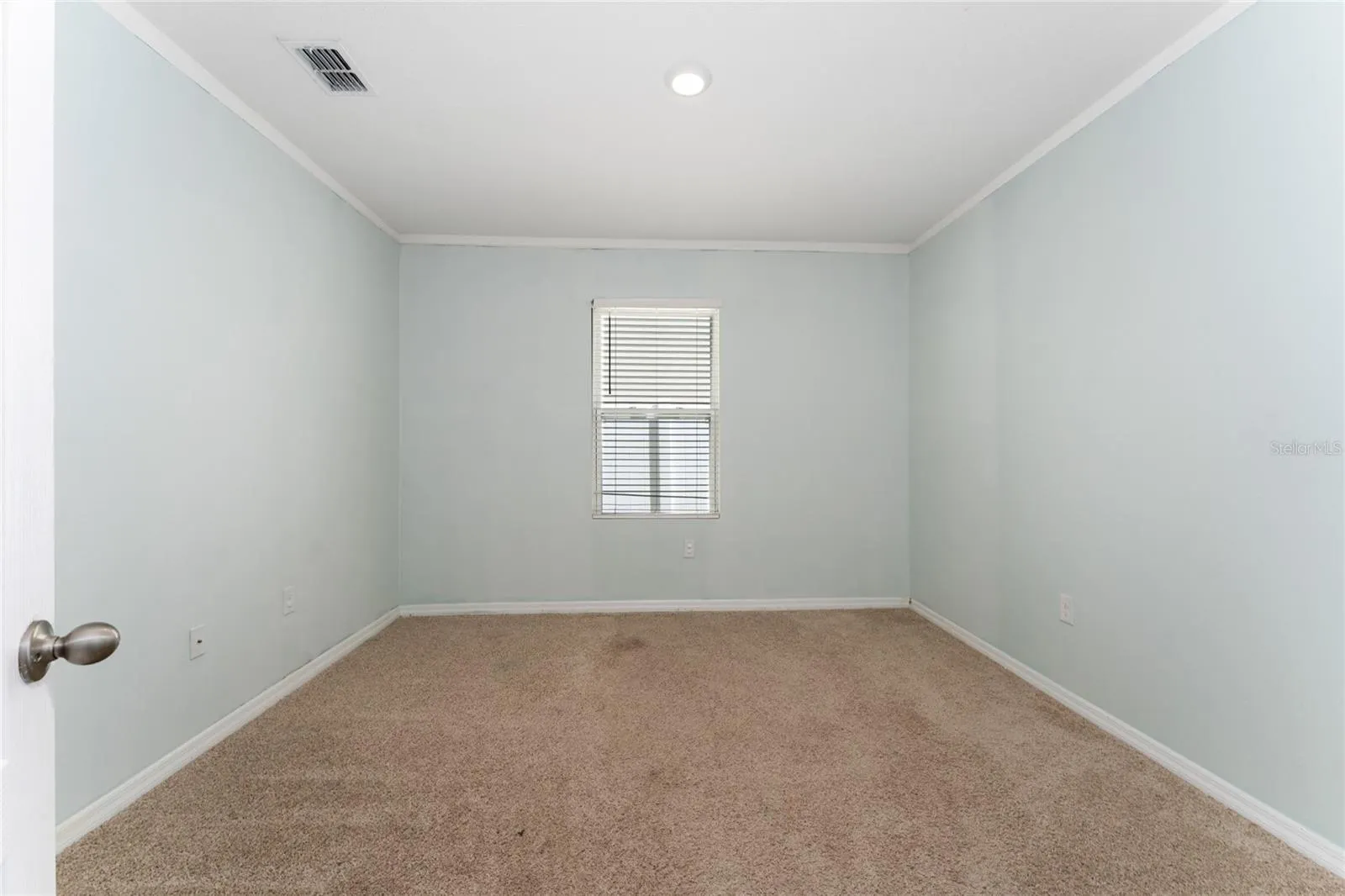 1441 RIVERBOAT DR