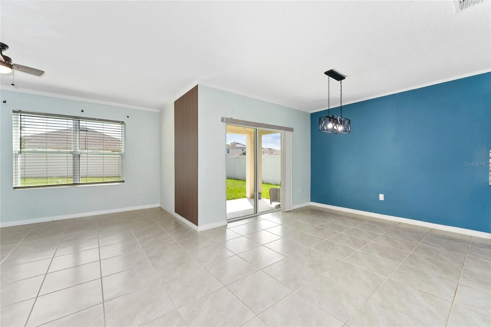 1441 RIVERBOAT DR