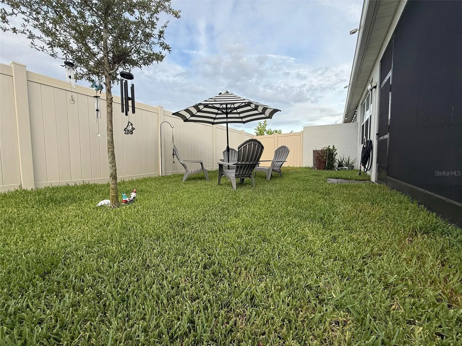 1873 SPRING SHOWER CIR
