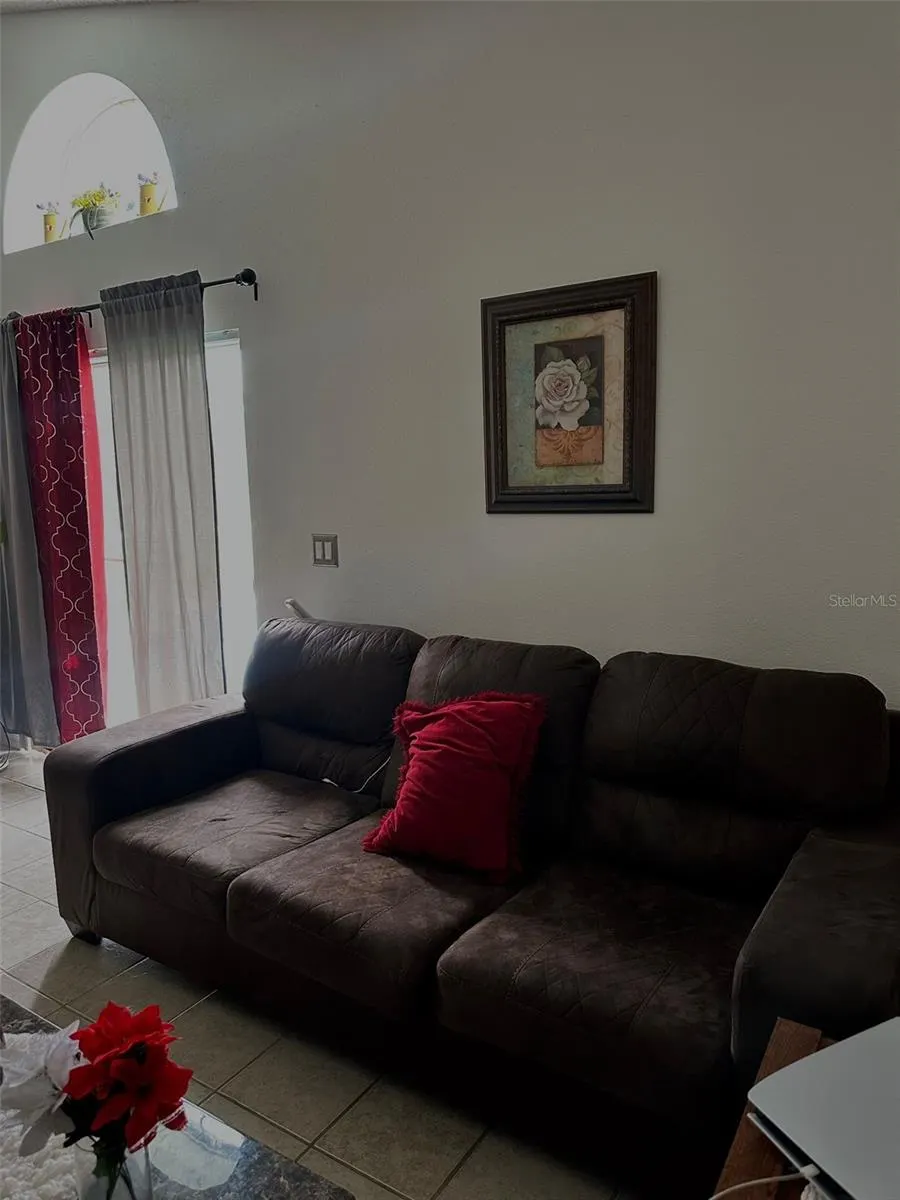 242 DURANGO LOOP ST