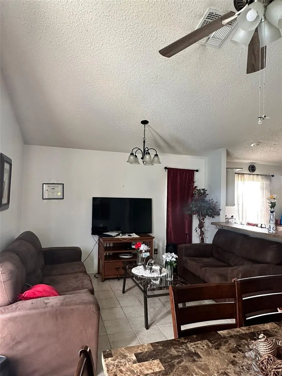 242 DURANGO LOOP ST