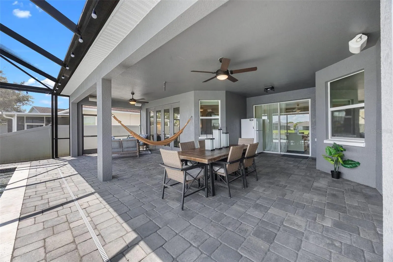 4445 BISCAYNE BREEZE WAY