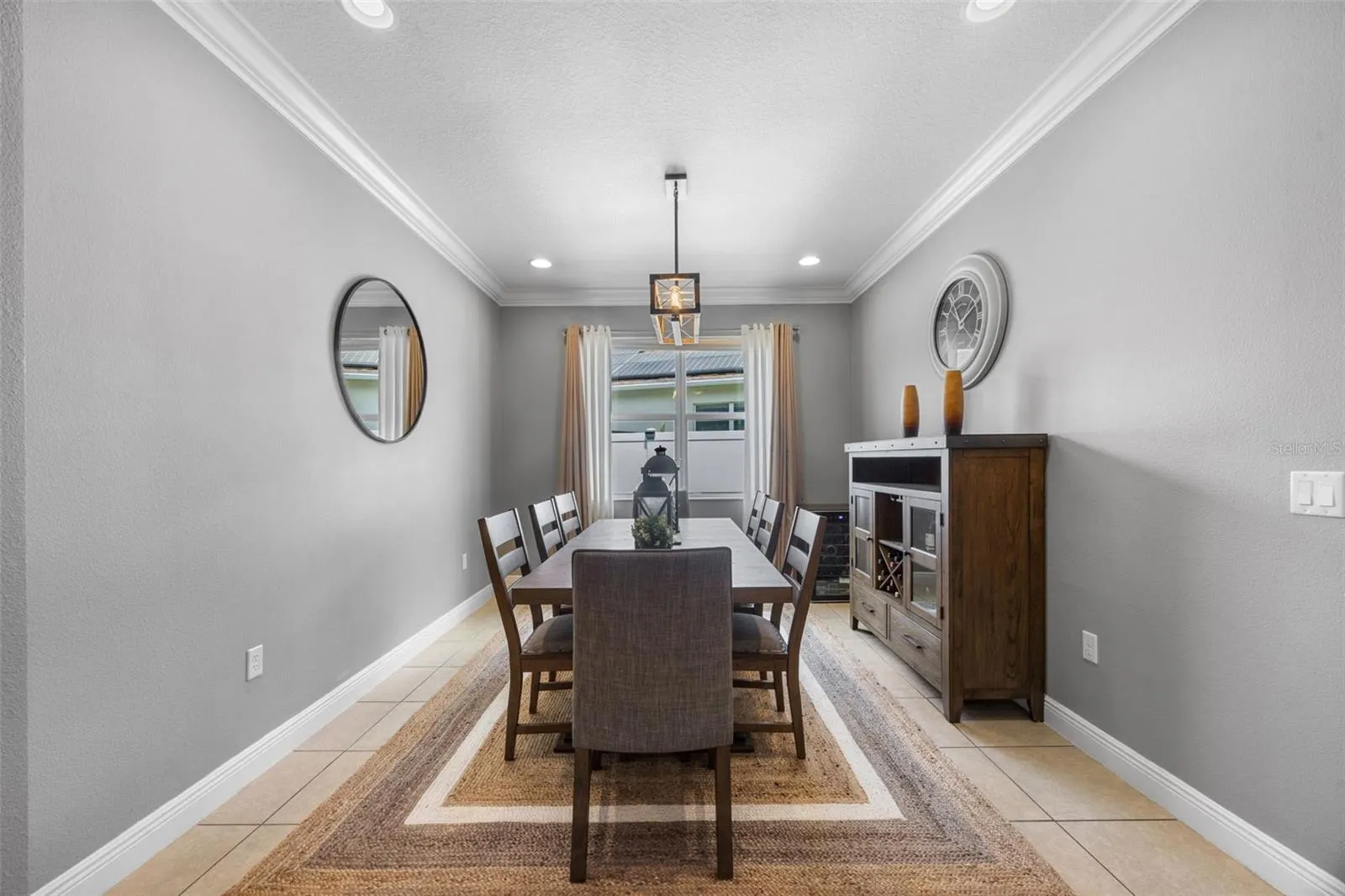 4445 BISCAYNE BREEZE WAY