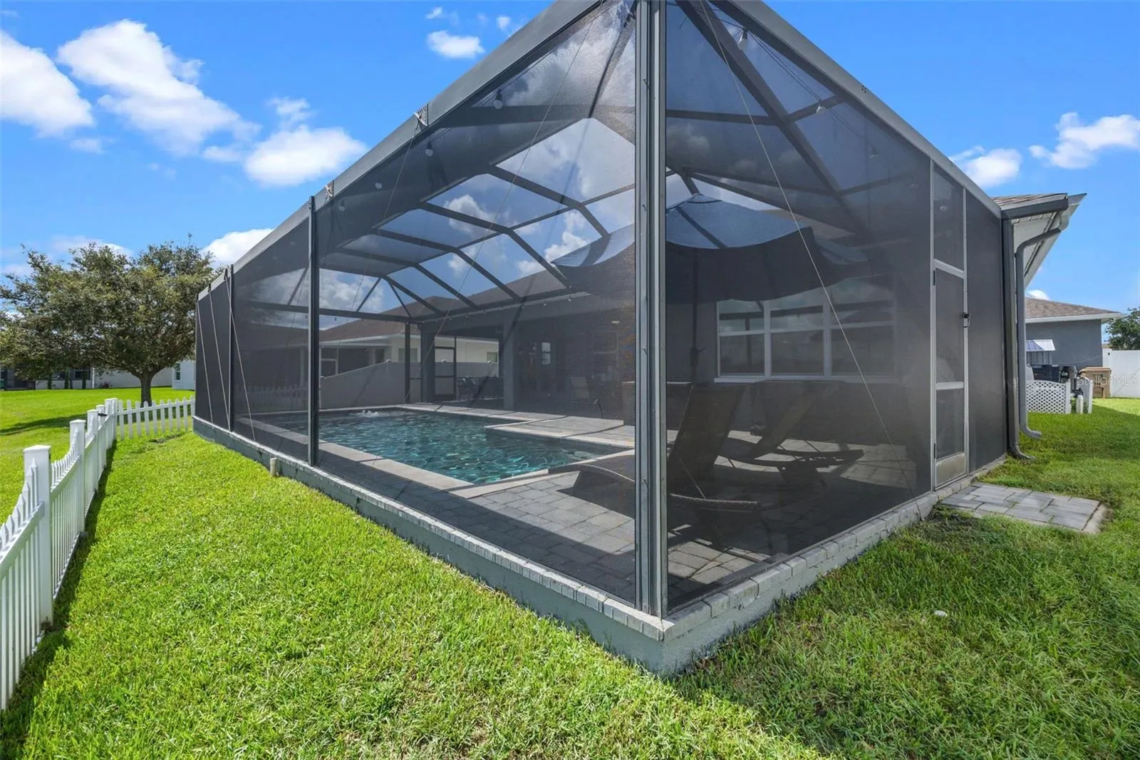4445 BISCAYNE BREEZE WAY
