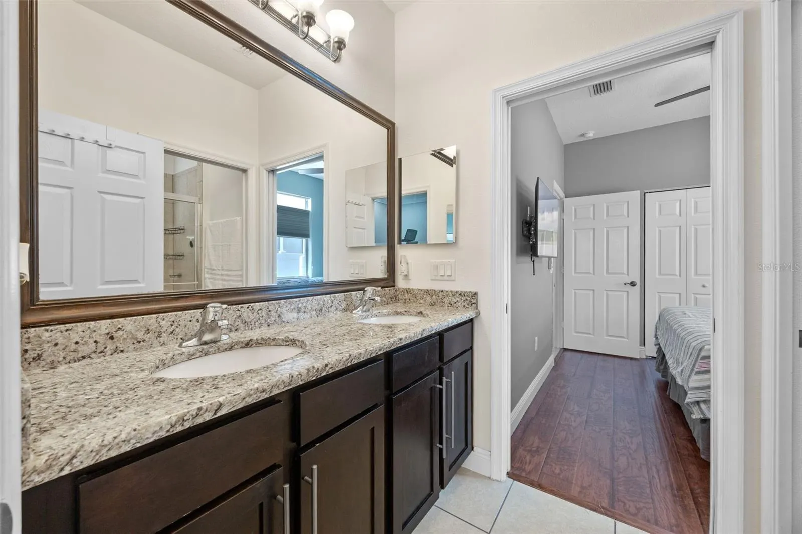 4445 BISCAYNE BREEZE WAY