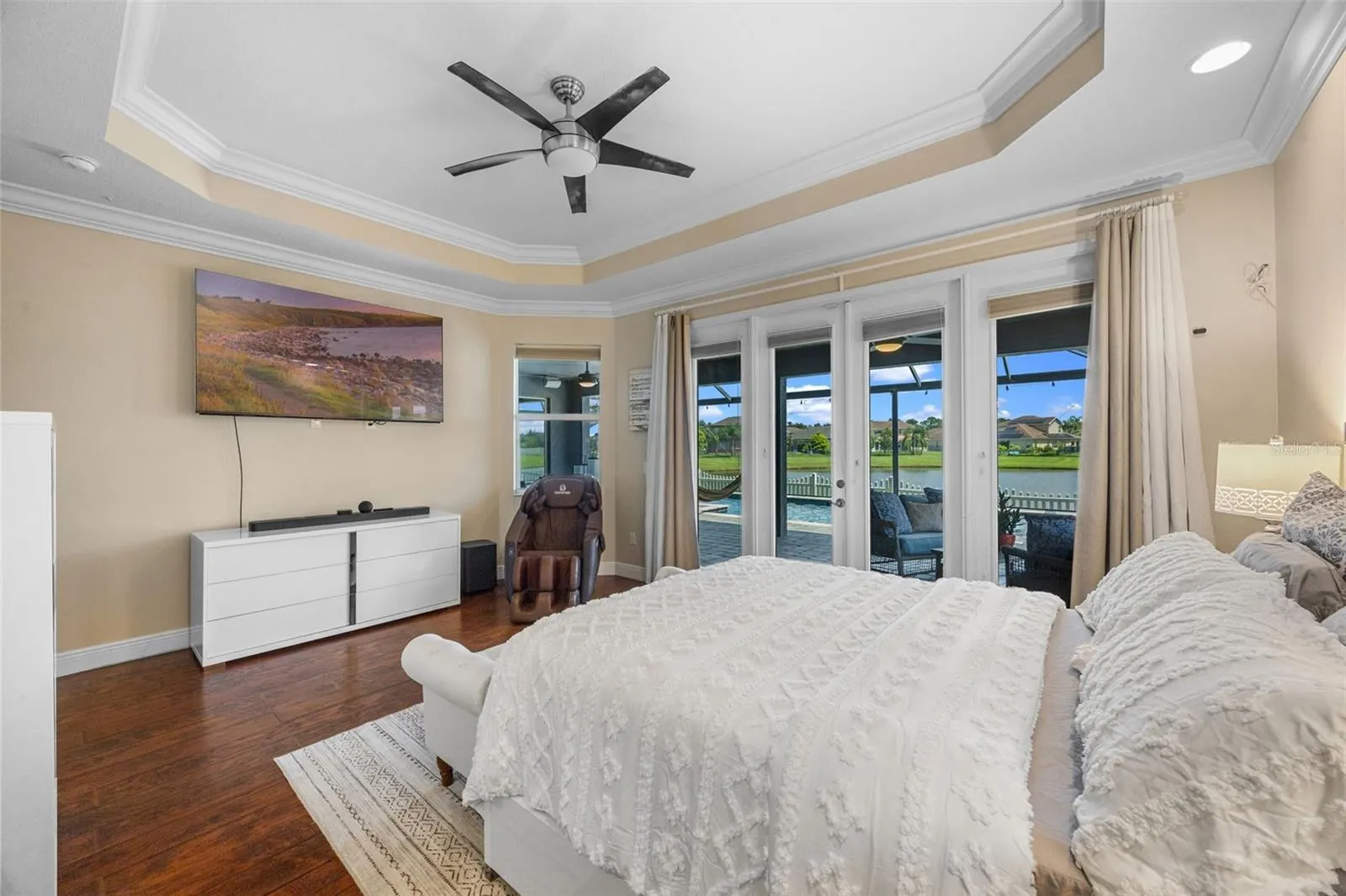 4445 BISCAYNE BREEZE WAY