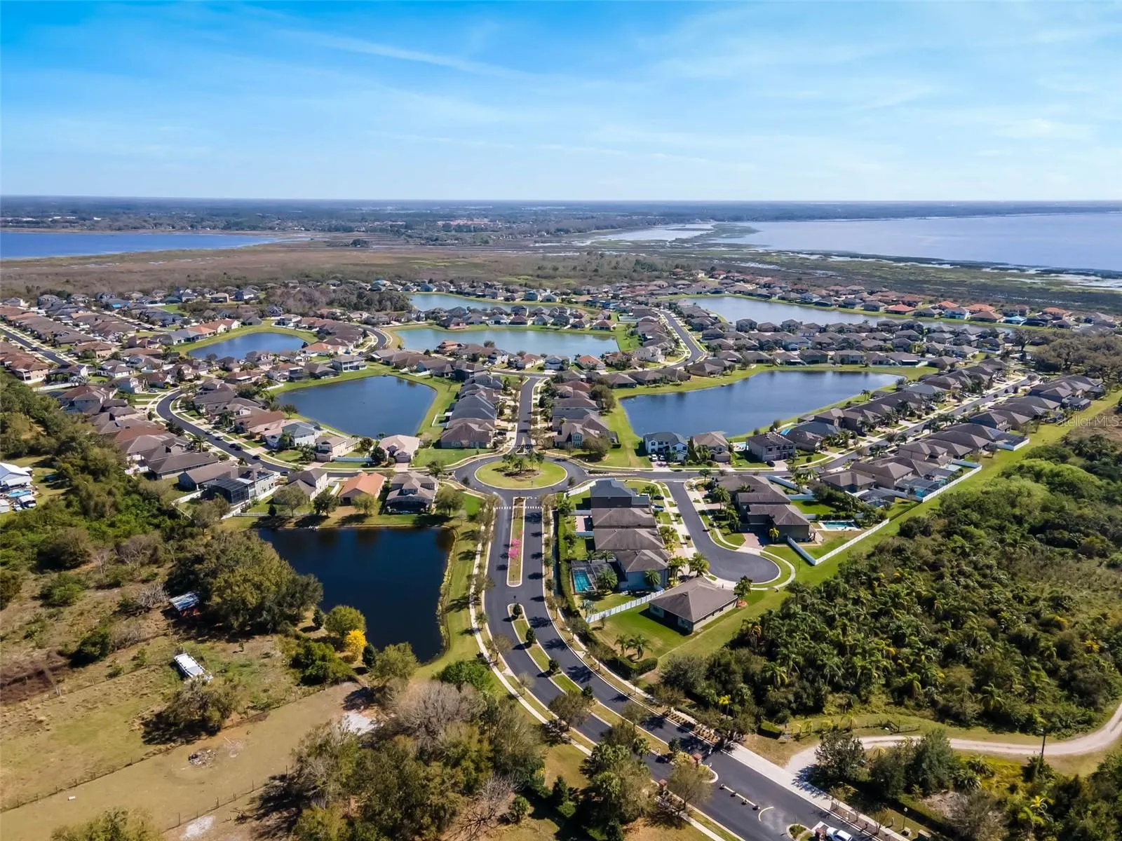 4445 BISCAYNE BREEZE WAY